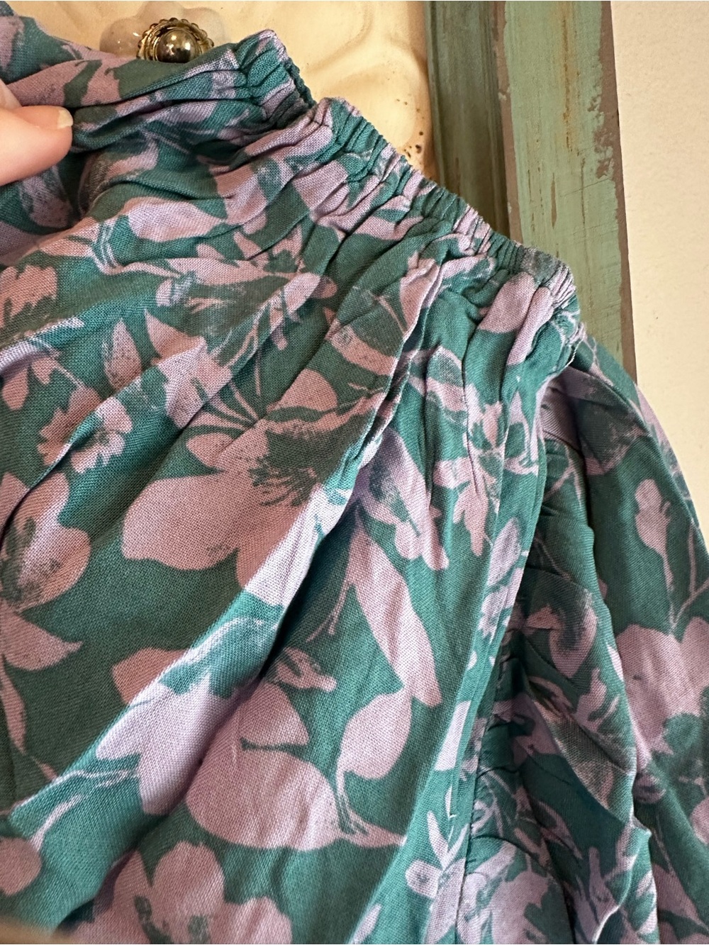 NWT Heyson Teal Floral Collared Button-Front Women's Top - Picture 5 of 6